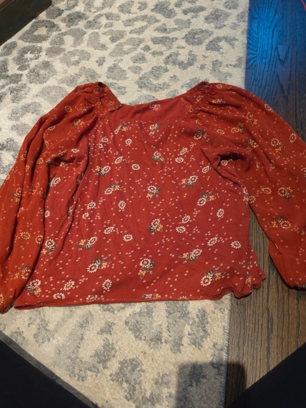 LOFT Rust Red Floral Puff-Sleeve Blouse